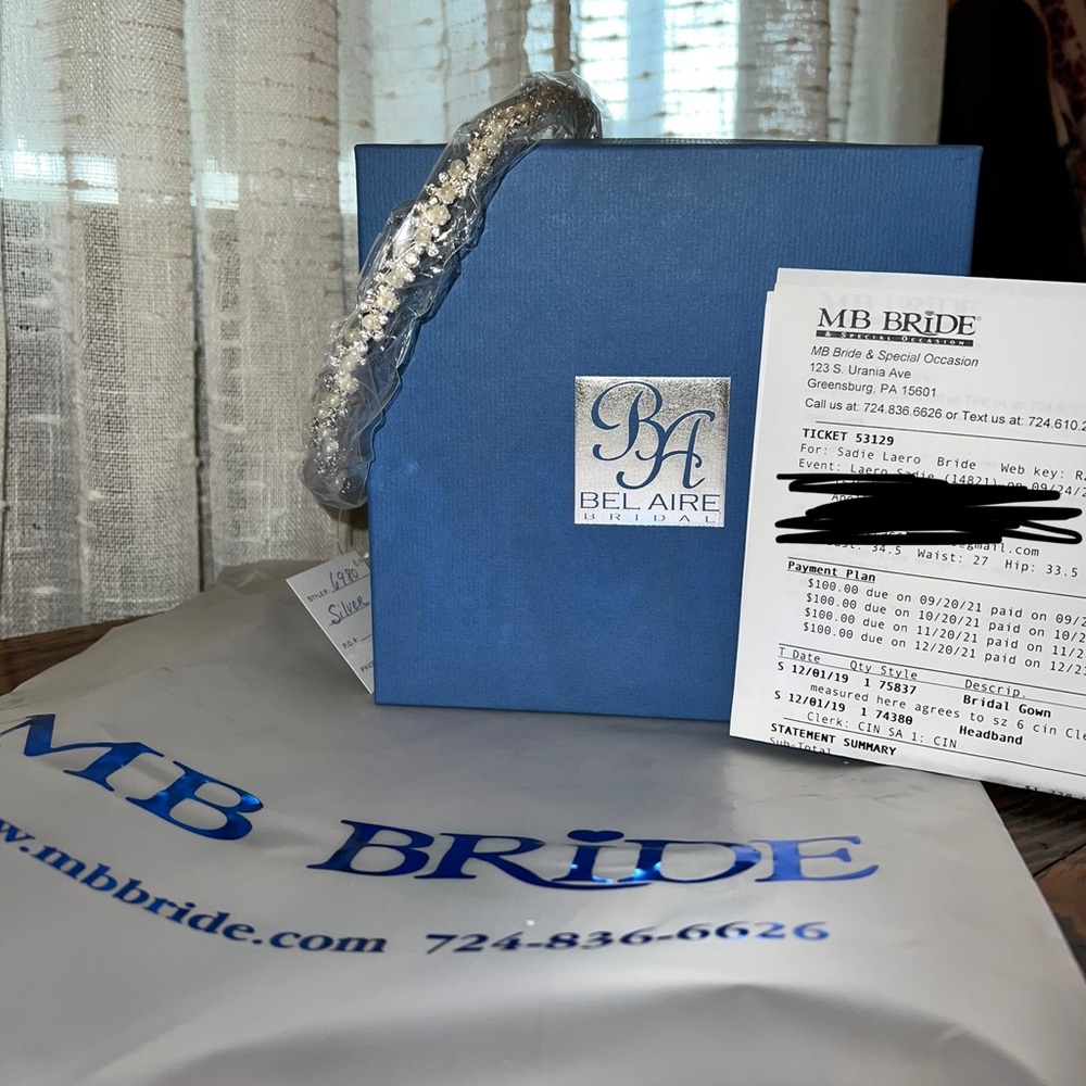 Bel Aire Bridal Headband 💍🖤